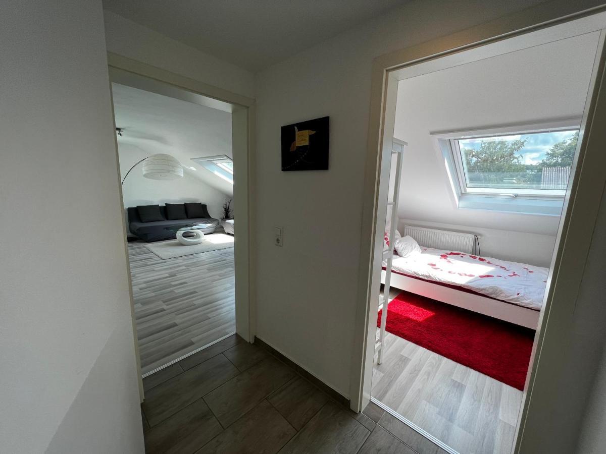 Ferienwohnung Schlueter Nußloch エクステリア 写真
