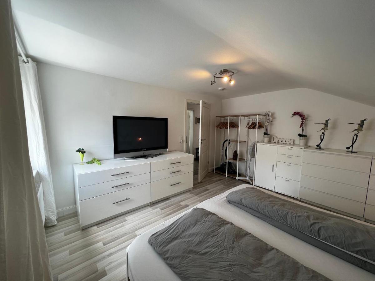 Ferienwohnung Schlueter Nußloch エクステリア 写真